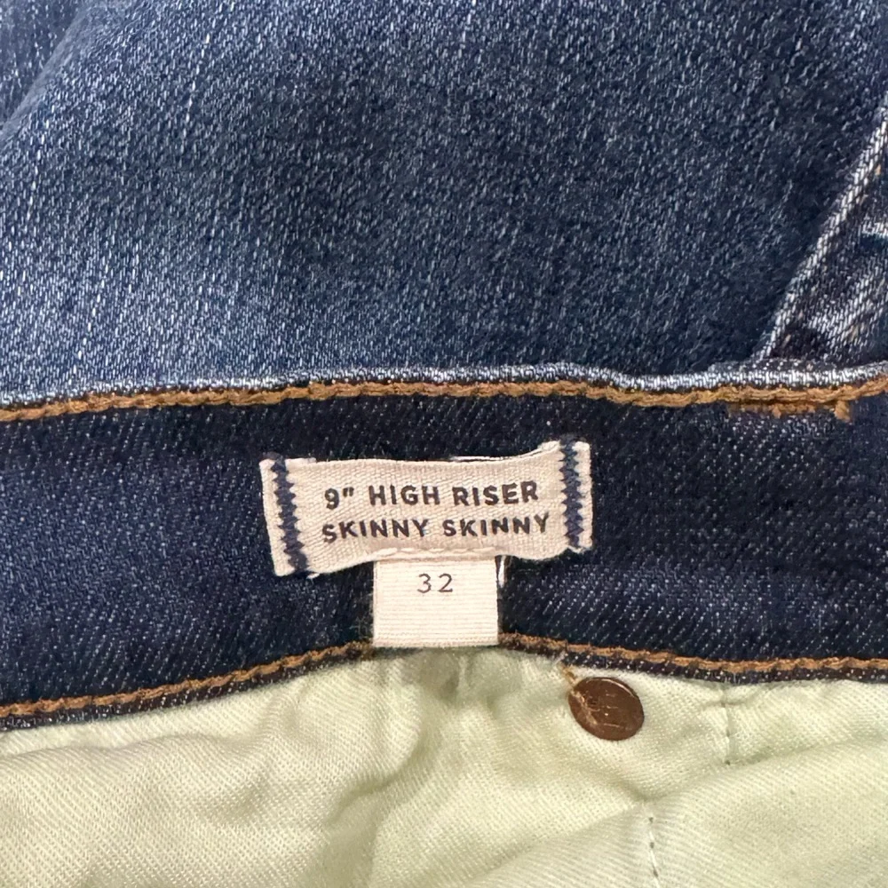 MADEWELL Distressed High Riser Skinny Jeans - Picture 7 of 12